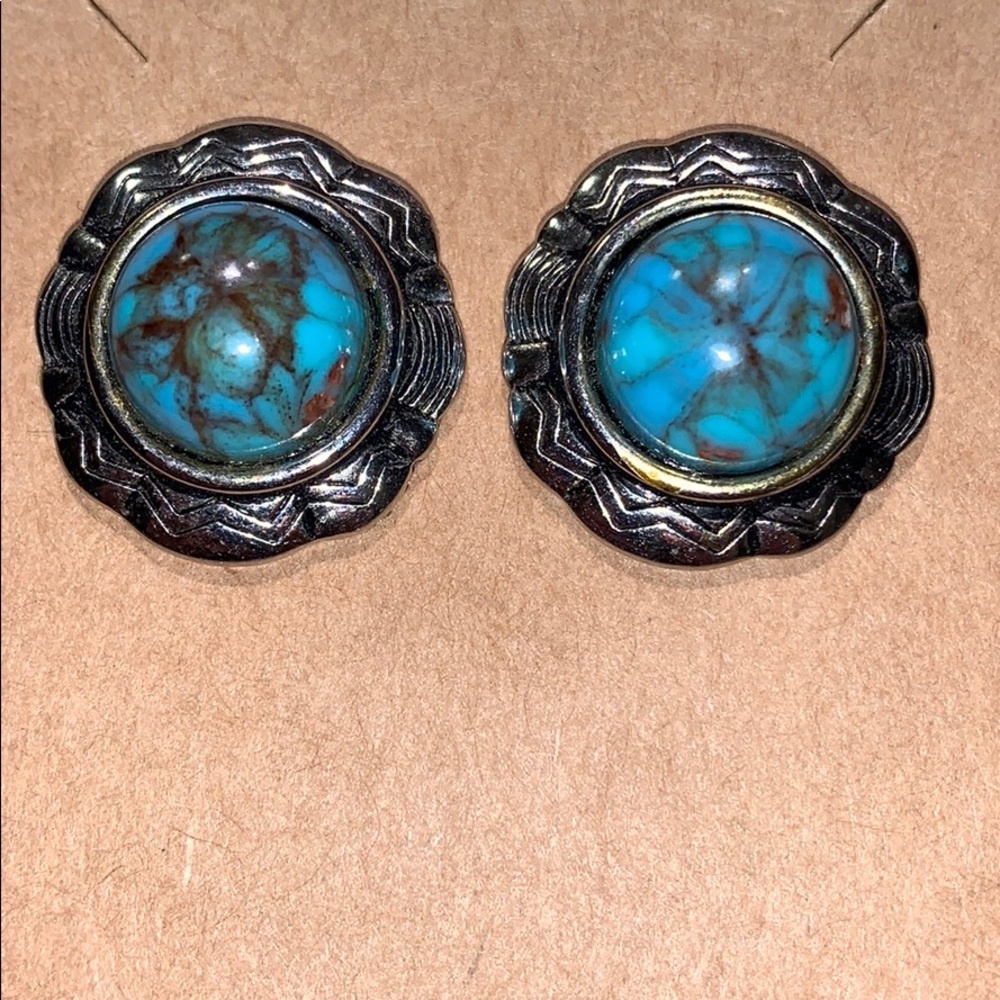 Turquoise & silver flowery motif pair of earrings